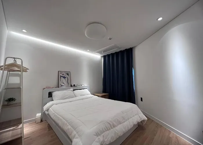 Cozy/broadcasting/architecture Award/room5toilet4 *